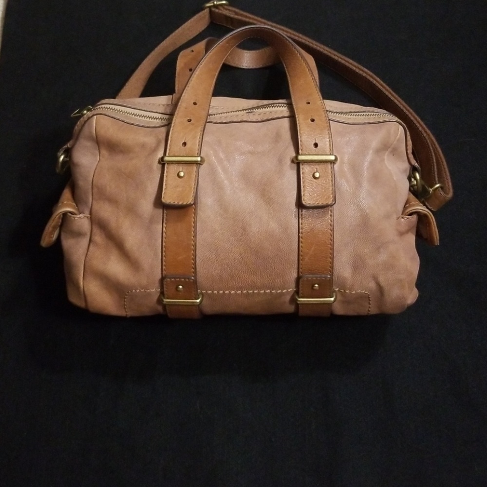 Fossil authentic leather satchel.